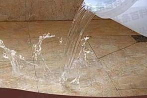 西宁市漏水维修 免砸砖防水材料该如何施工